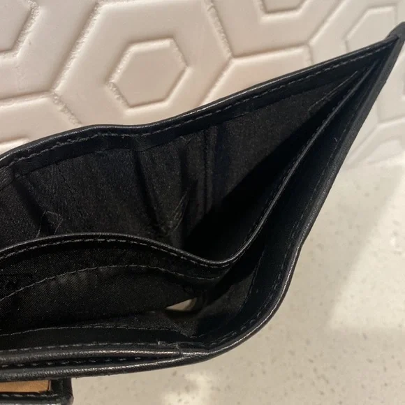 Authentic Coach leather signature canvas mini wallet with buckle - Picture 7 of 11